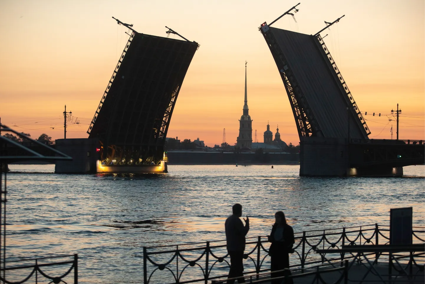 Санкт-Петербург.