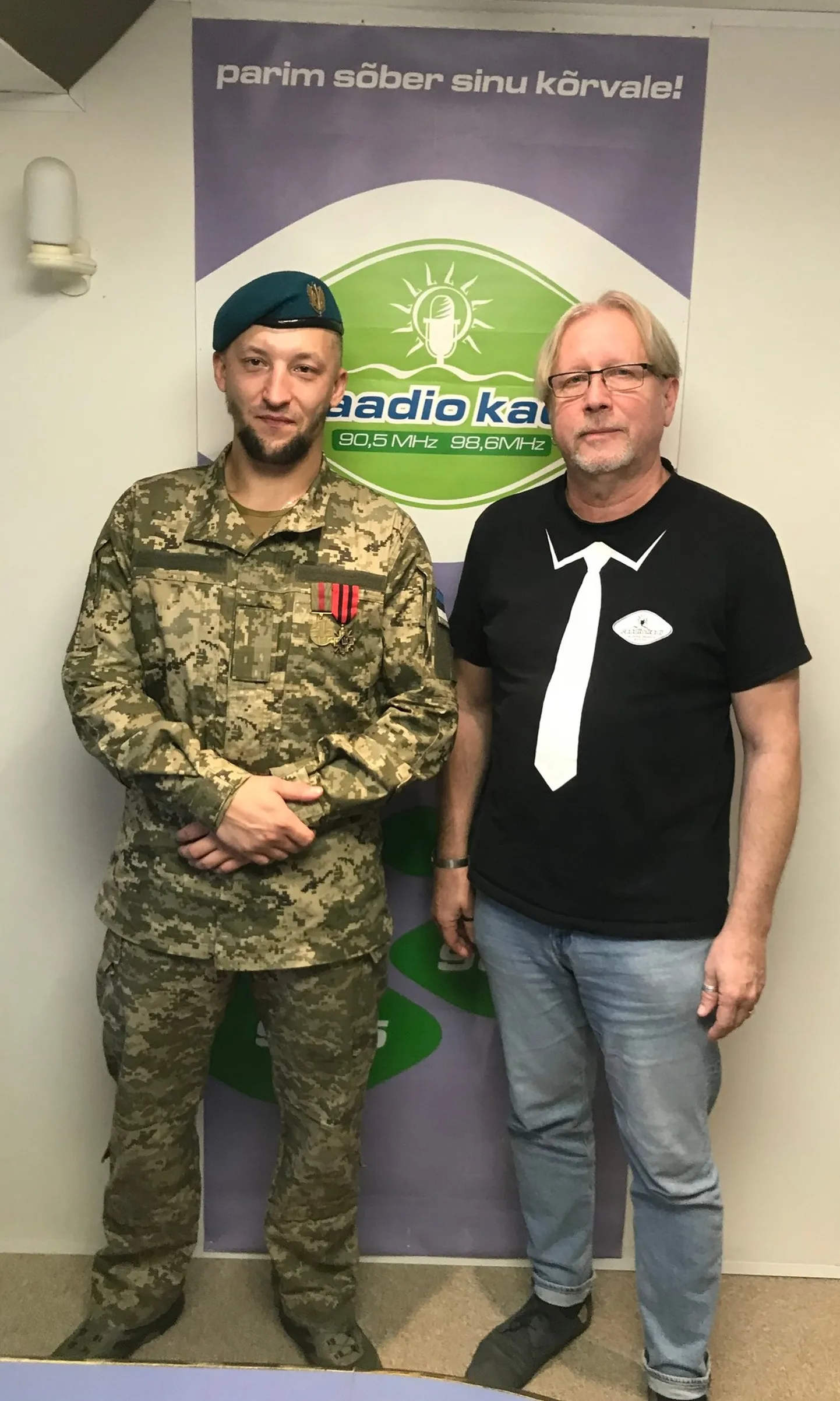 Kohvilaua saatekülaline Oleg Kolevatov ja saatejuht Tõnis Kipper