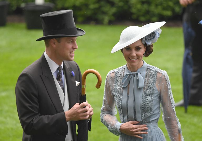 Prints William ja Cambridge'i hertsoginna Catherine osalesid Royal Ascoti hobuste võiduajamiste esimese päeva sündmustel
