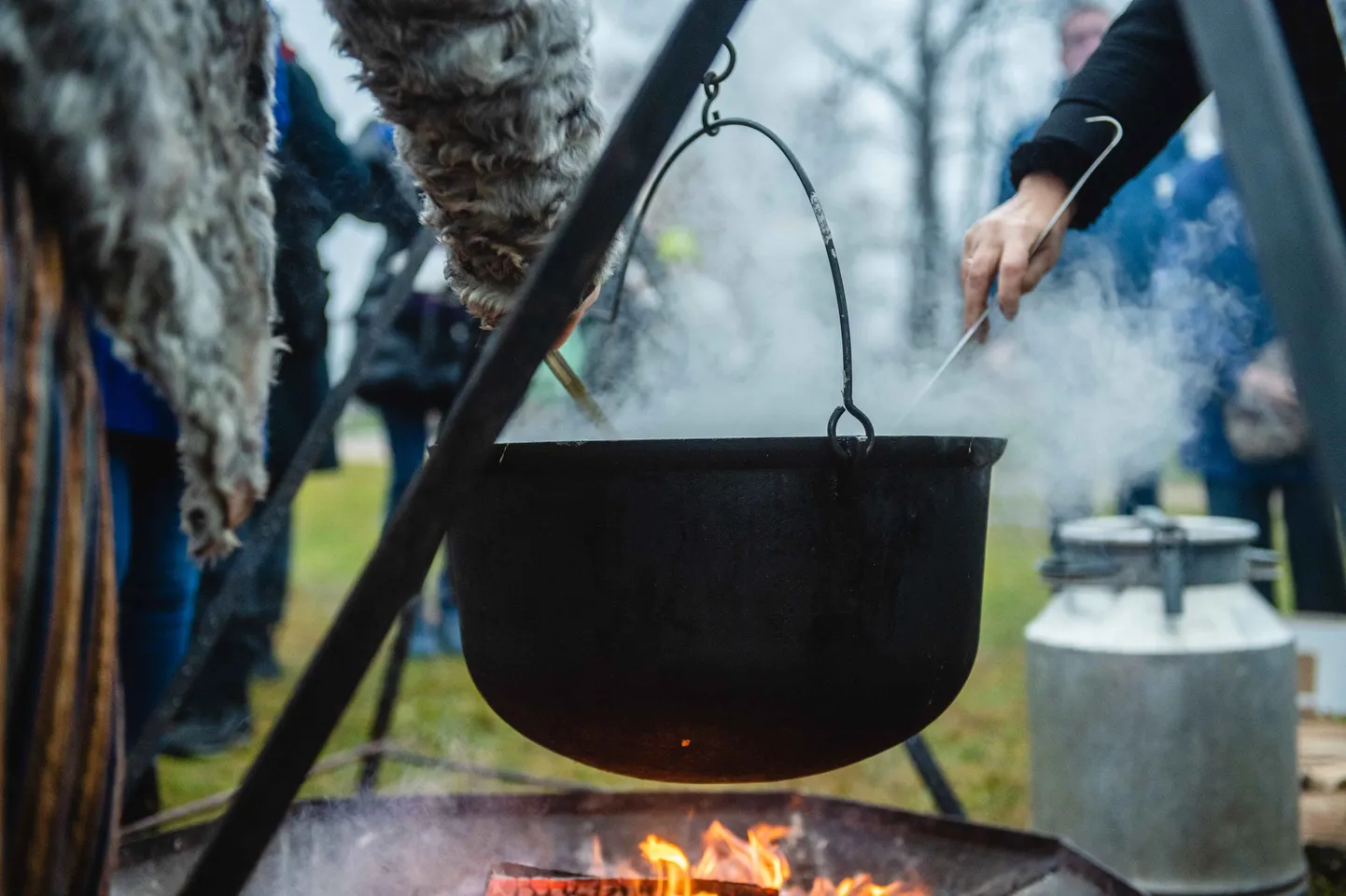 Gaiļa zupa, dejas un dziesmas : Mārtiņdiena Turaidā