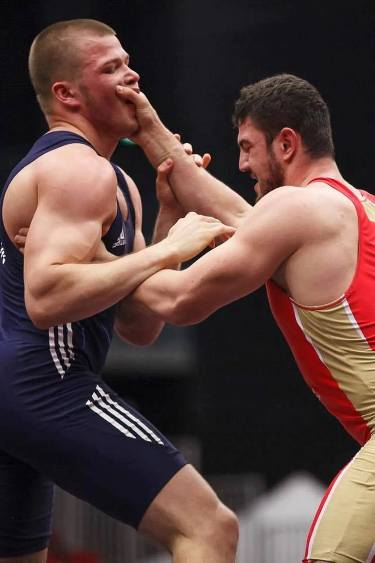Kevin Baumann (vasakul).