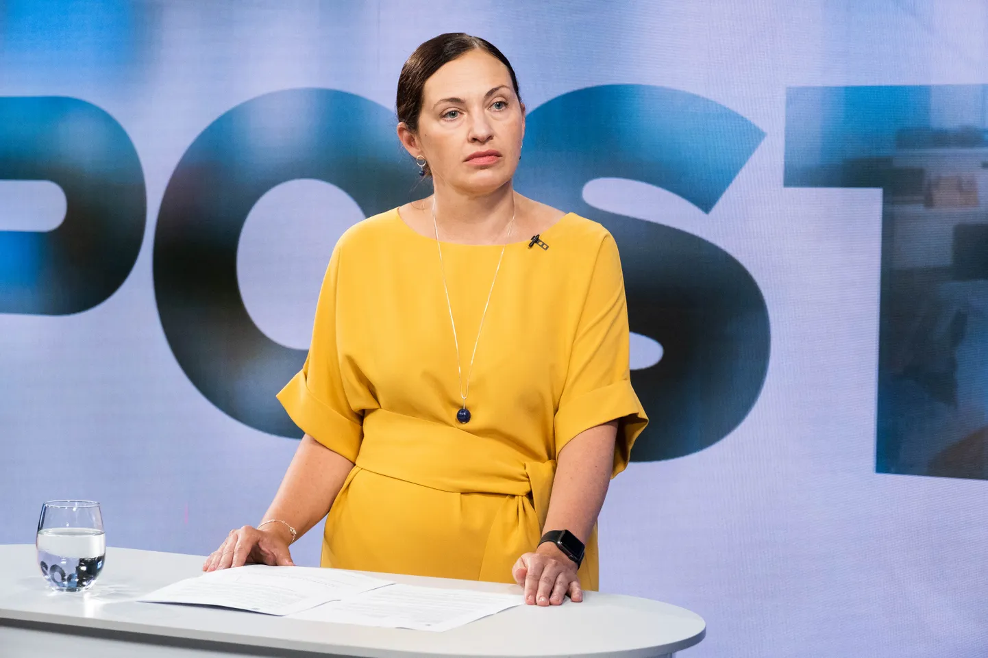 Terviseameti peadirektor Birgit Lao saates Otse Postimehest. Saatejuht Nele Kullerkupp.
