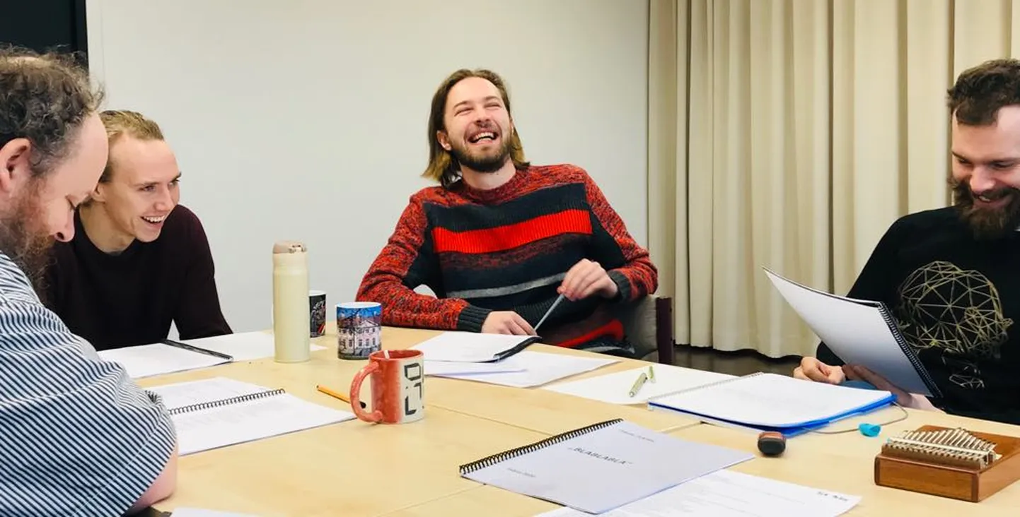 «Blablabla» proov. Vasakult Jaan Pehk, Ursel Tilk, Johannes Sepping ja Joosep Uus.