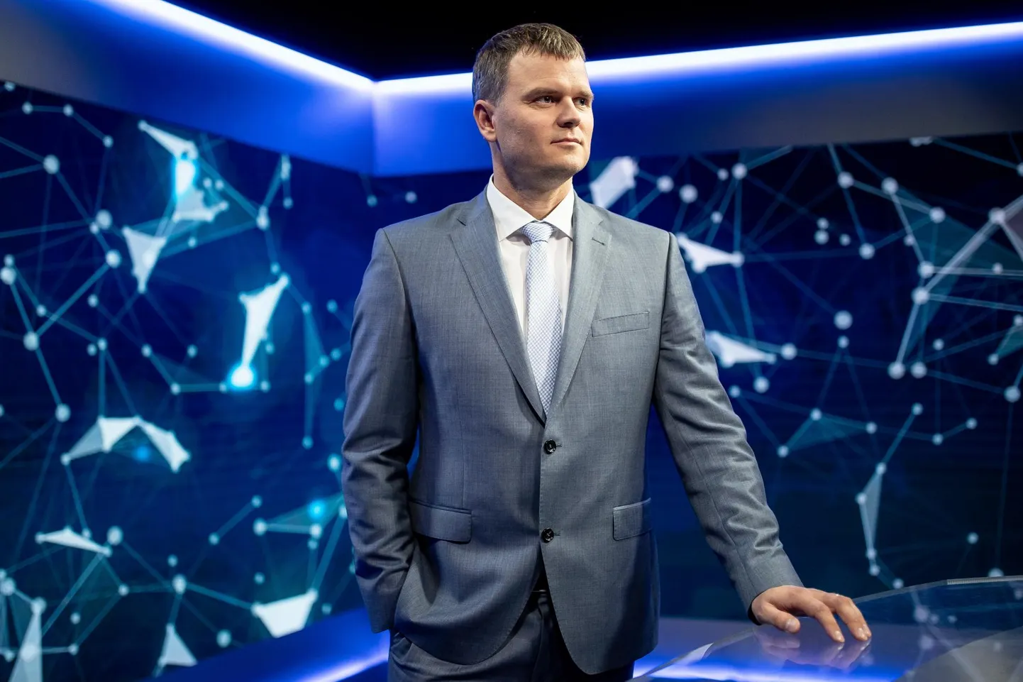 Madis Kallas ütles, et peab olema keskkonnaministrina tasakaalustav lüli, kes kuulab osalised ära ja arvestab ka koalitsiooni tahtega.