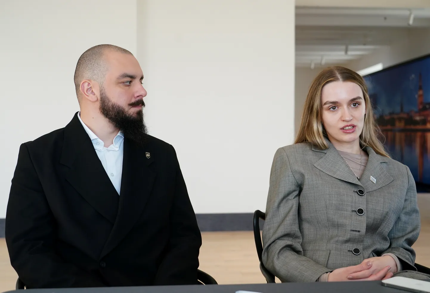 Представители "Азова" Юлия Федосюк и Валентин Дзюбенко