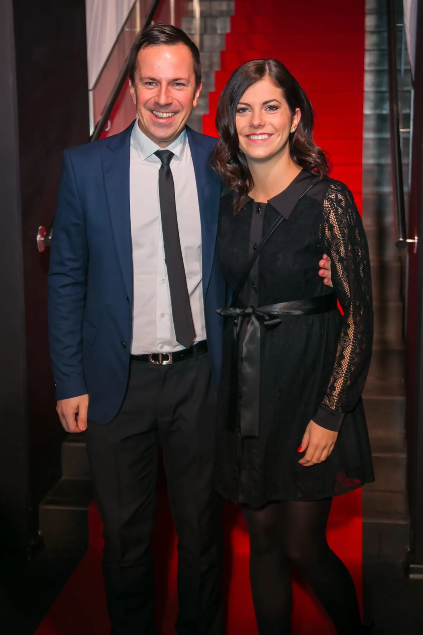 Raadio 2 Aastahitt 2015 saabujad ja seltskond, Indrek Sarrap ja Birgit Sarrap