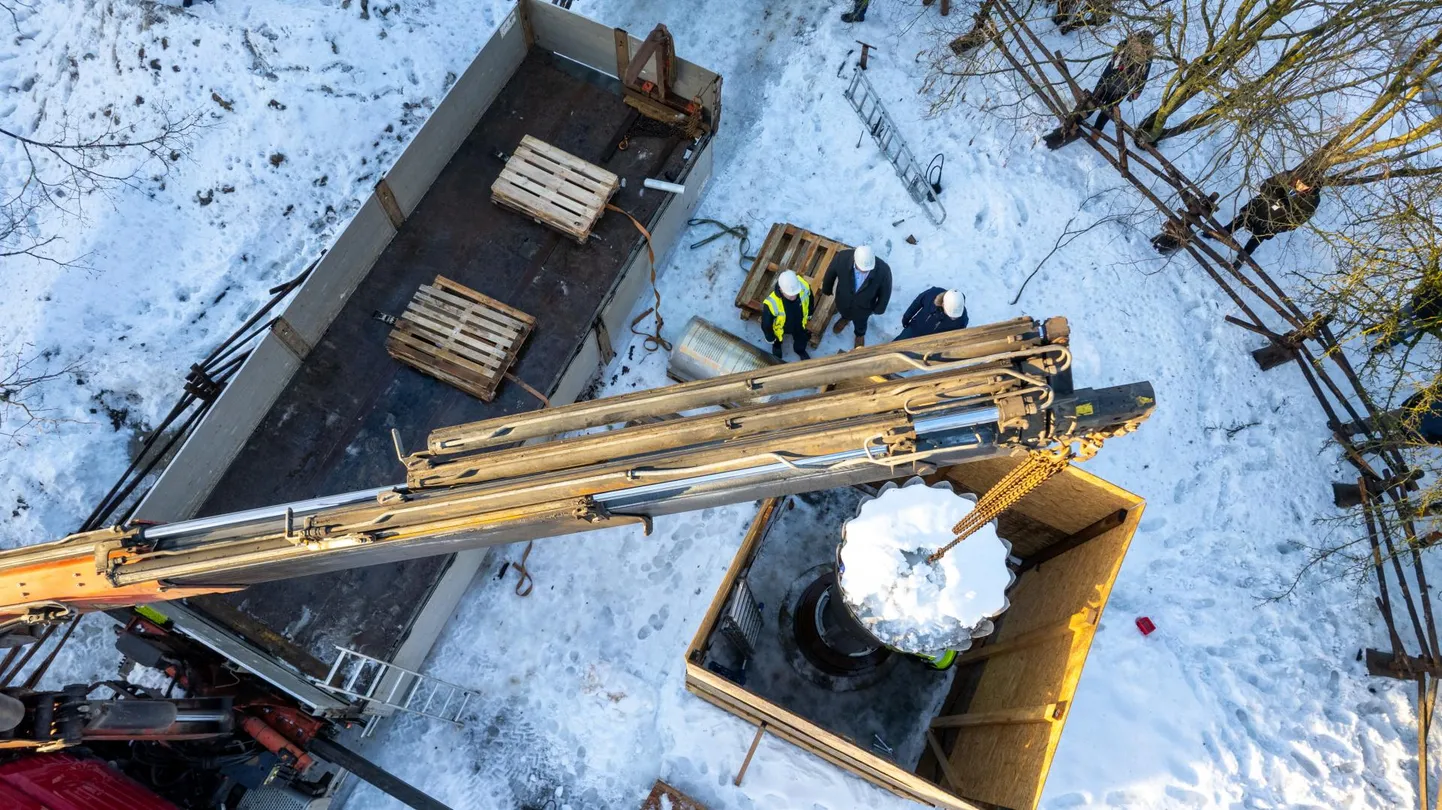 13. jaanuaril võeti Joala kuju tükkideks ning viidi Linnahoolduse lattu. FOTO: Elmo Riig