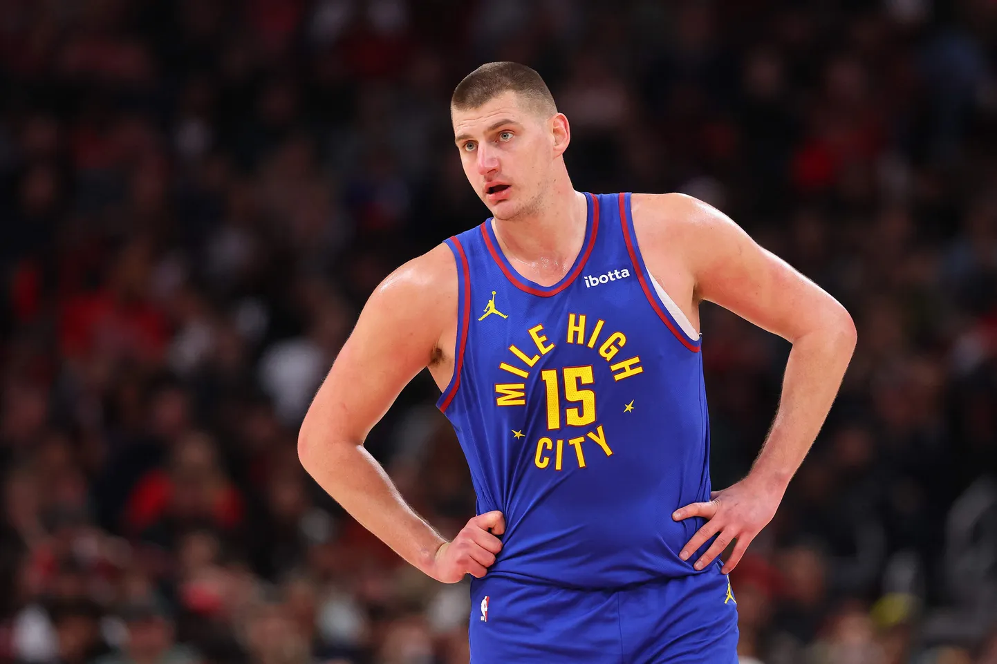 NBA zvaigzne Nikola Jokičs
