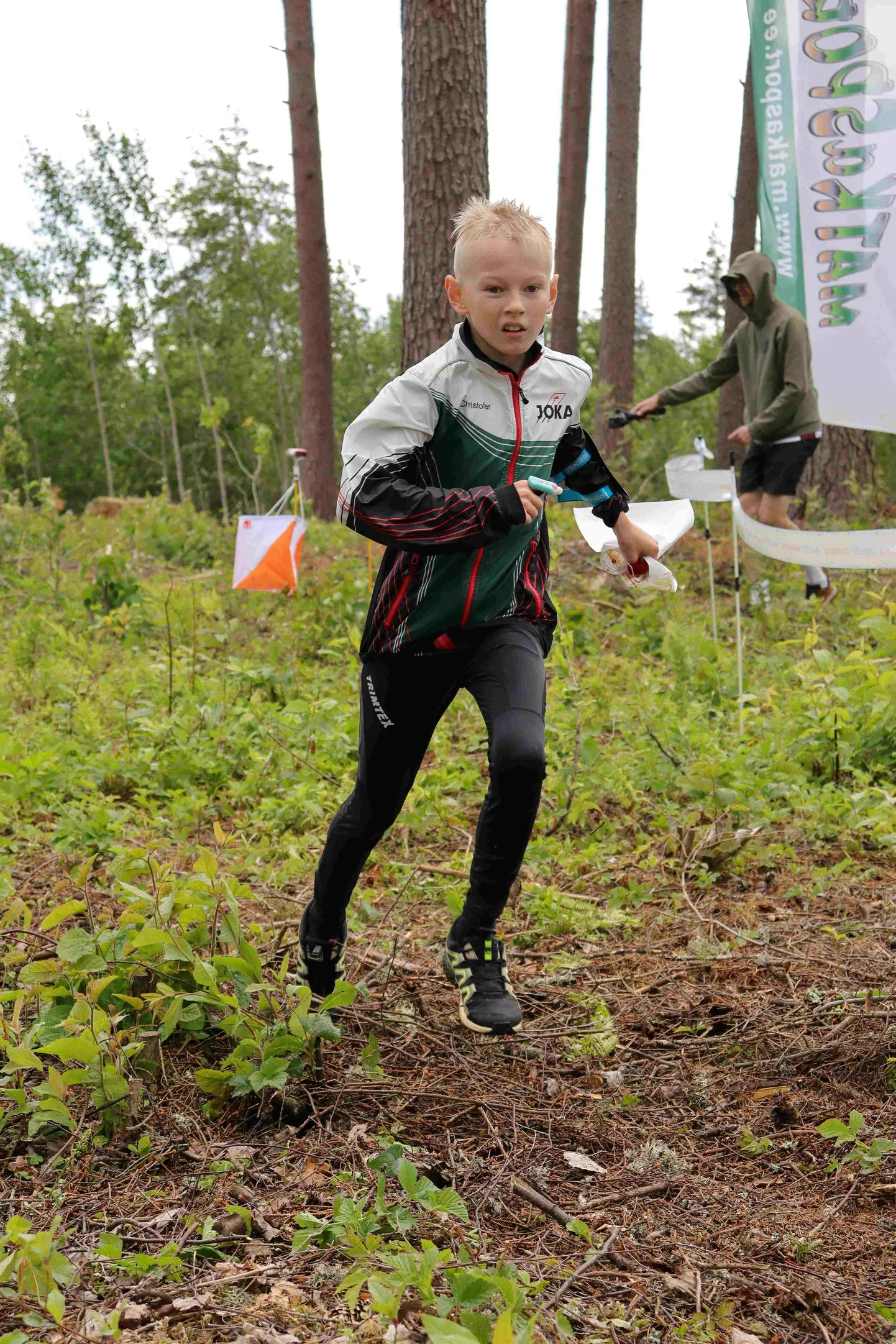 Christofer Valang orienteerumisrajal.