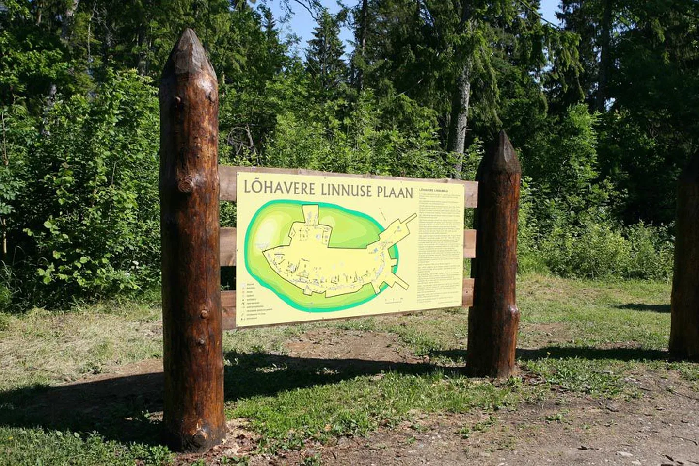 Lõhavere linnus oli ajalooliste allikate väitel Sakala vanema Lembitu kodukindlus.