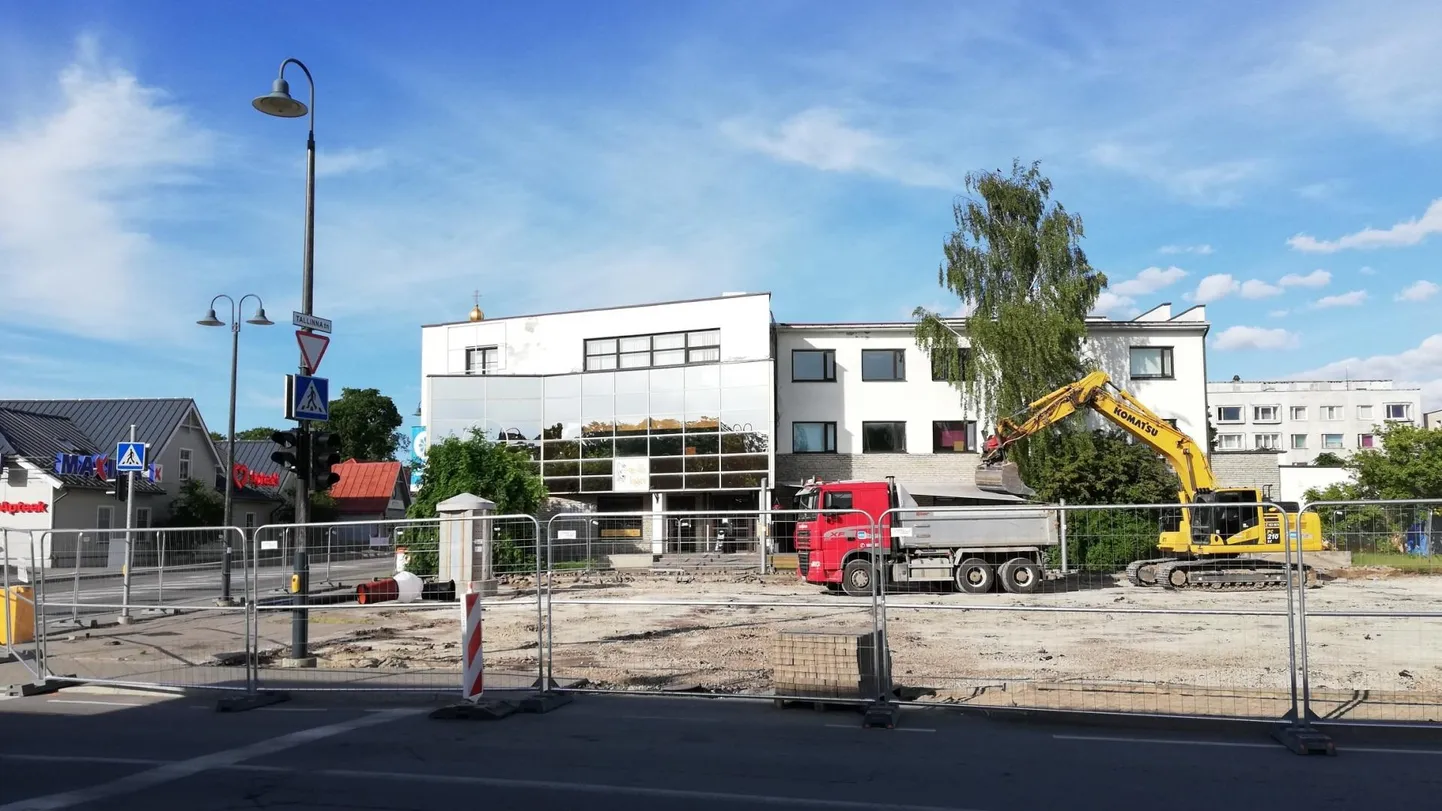Ehitustööd käivad.