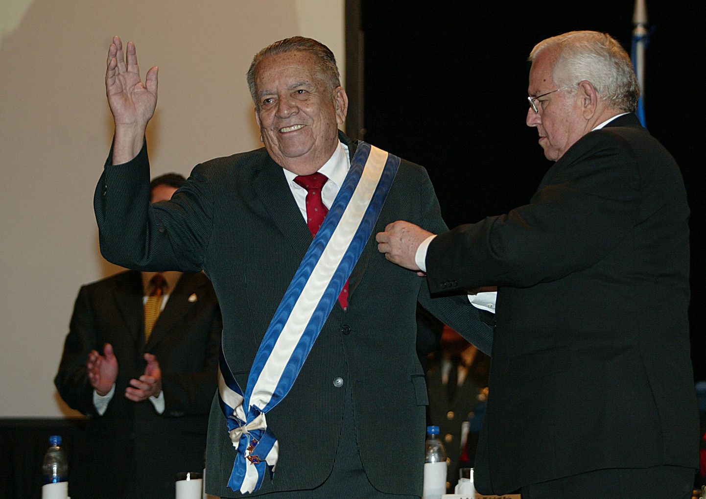 91-aastasena suri endine Hondurase president Roberto Suazo Córdova.