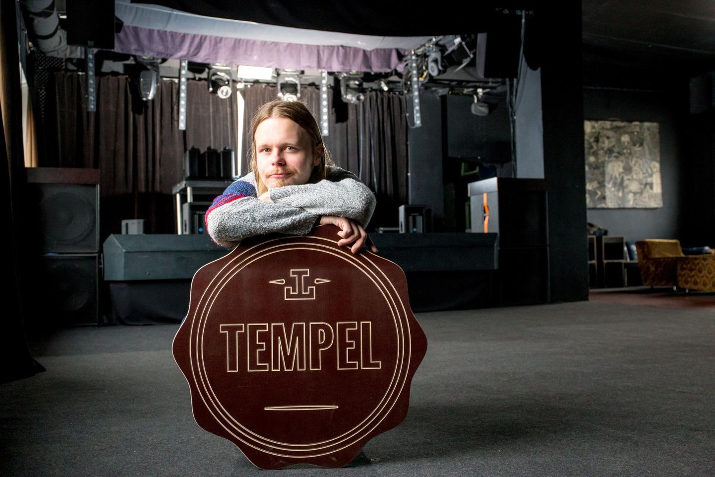 Kultuuriklubi Tempel tegutses Andres Tölbi vedamisel neli aastat kunagises postimajas. Pärast sulgemist otsib Tölp klubile uusi ruume.  