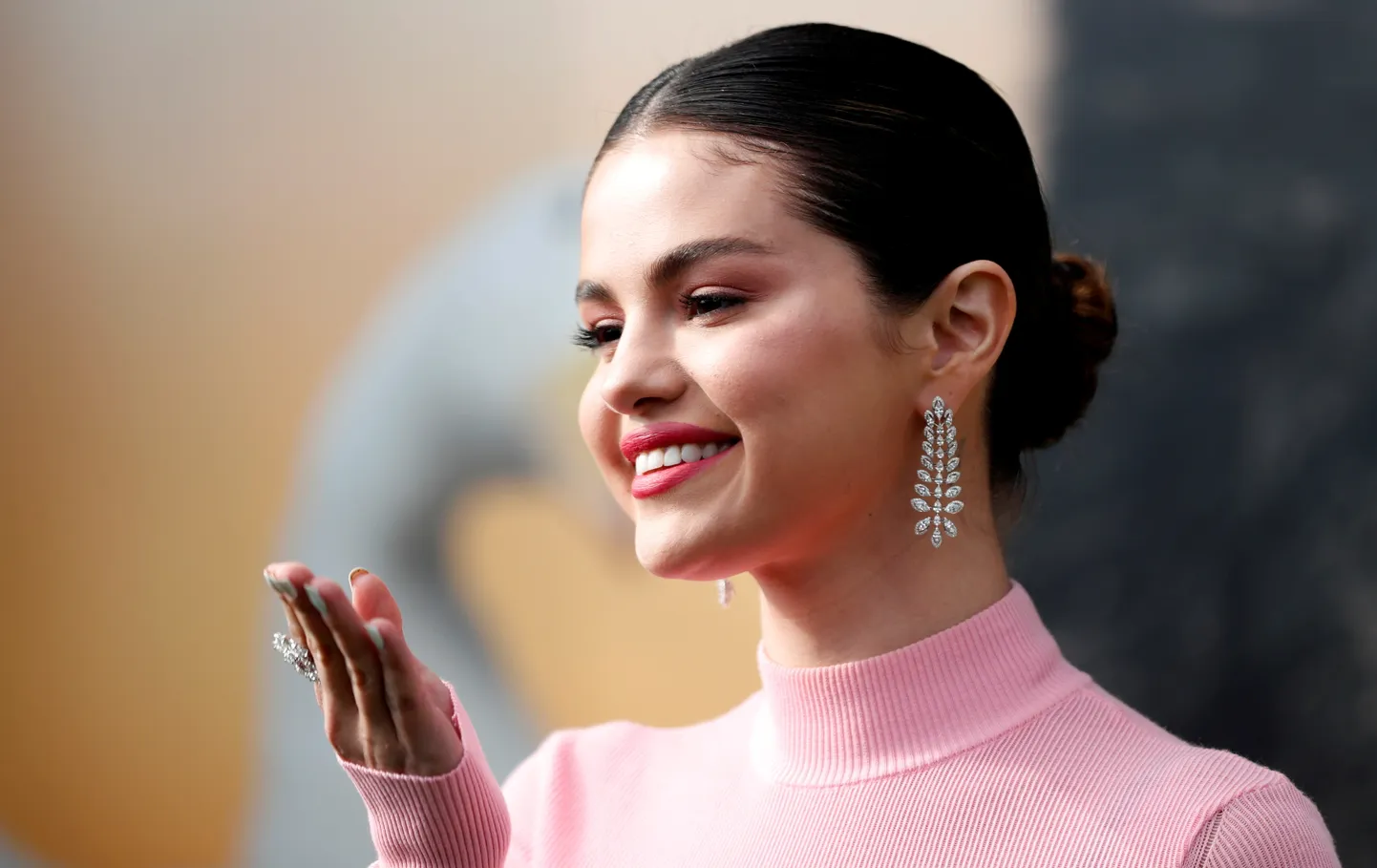 Selena Gomez.