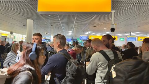 Lihtne nipp: nii väldid lennujaamas pikki järjekordi