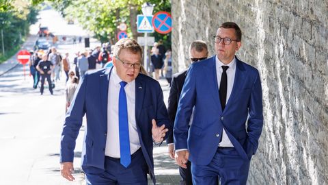 Eesti ametnikud saavad aprilli algusest märkimisväärse palgatõusu