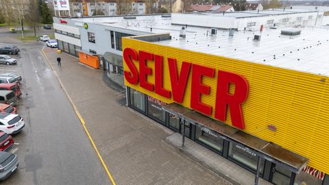 Selver paneb kinni veel ühe poe