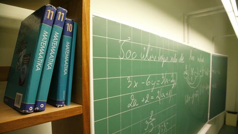 ENE KALLAS ⟩ Eesti vajab õpetajaid, õpetajad valvureid