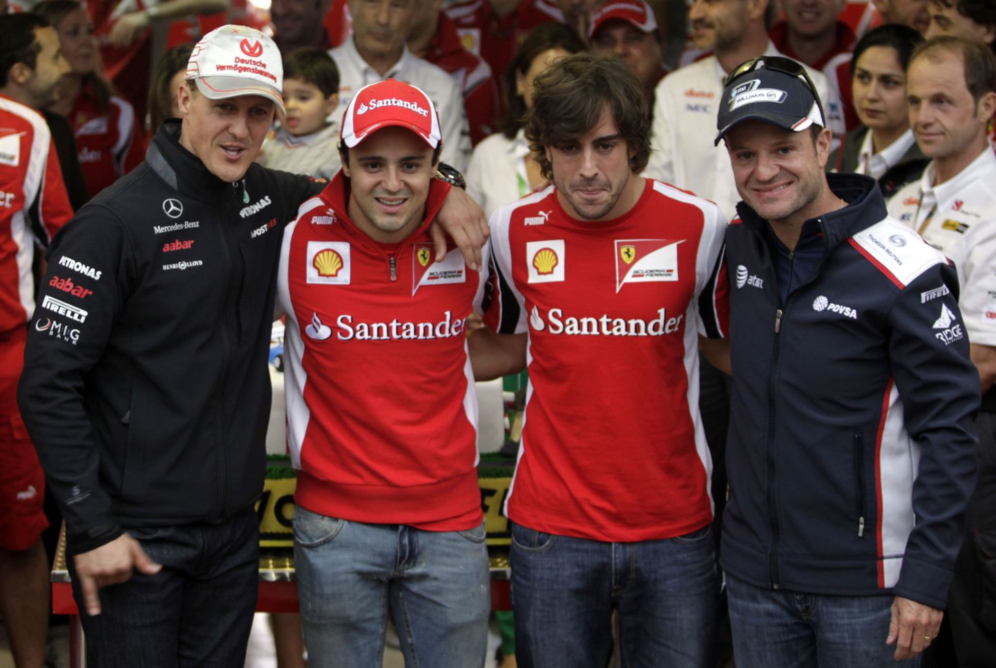 Kuulsad vormelisõitjad koos: vasakult Michael Schumacher, Felipe Massa, Fernando Alonso ja Rubens Barrichello.