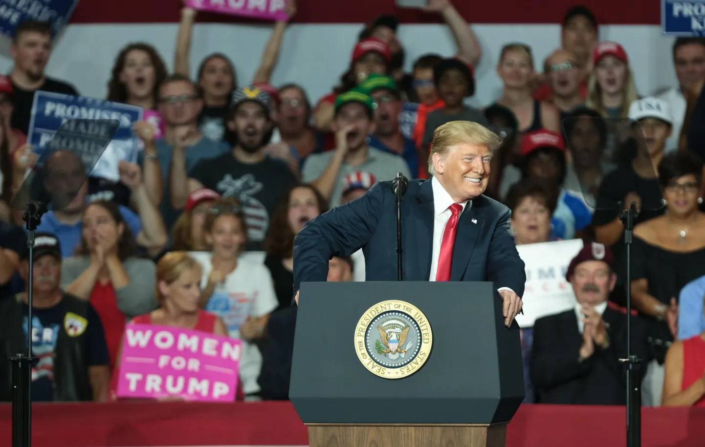 Donald Trump toetajatega.