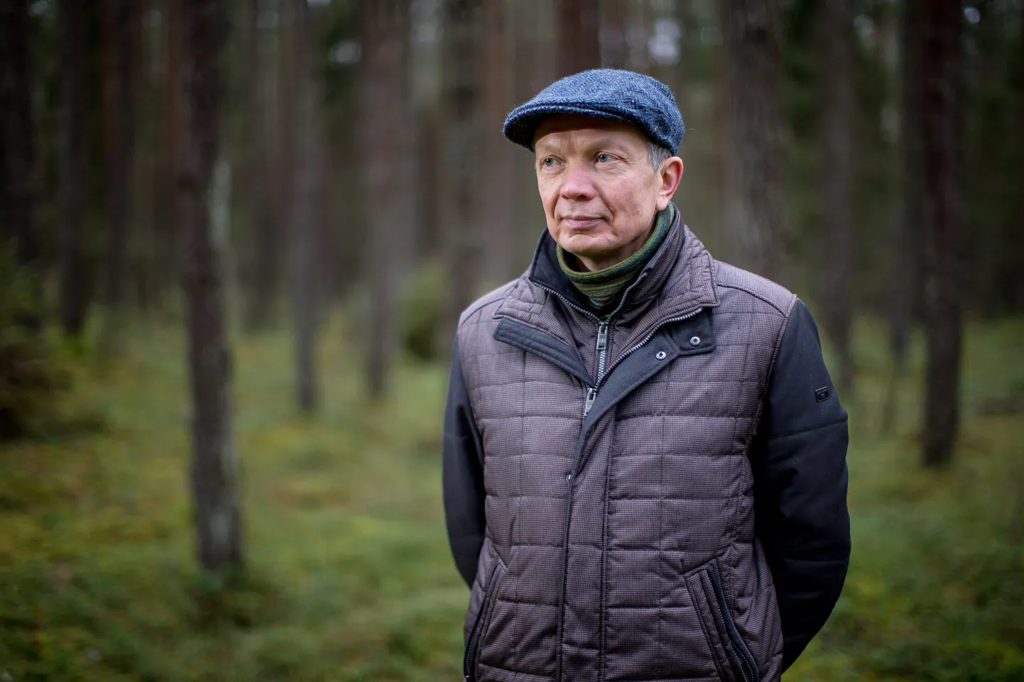 Aastaid Hiiumaalt loometööd teinud Tõnu Õnnepalu on nüüd end sisse saanud Vilsandi saarel.