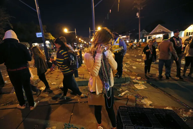 Õnnetus New Orleansis Mardi Gras ajal. (AP Photo/Gerald Herbert)