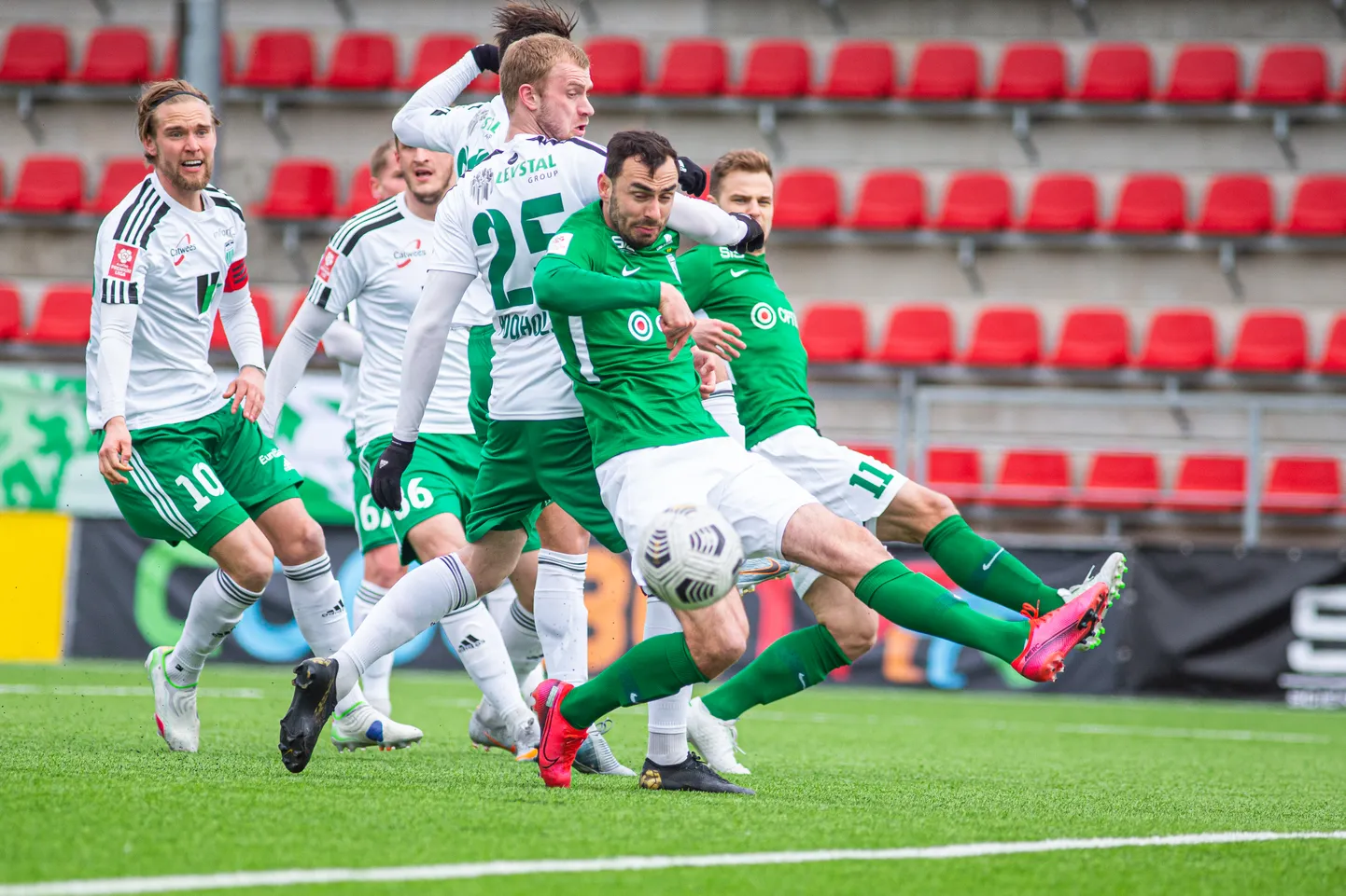 Kuigi võitlus oli kõva jäid Flora ja Levadia duellis esimest korda pärast 2017. aastat väravad löömata.
