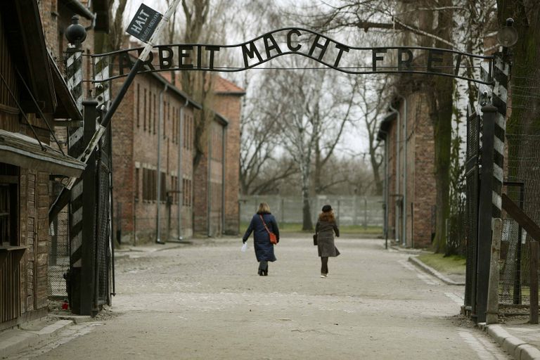 Auschwitzi koonduslaagri sissepääs.