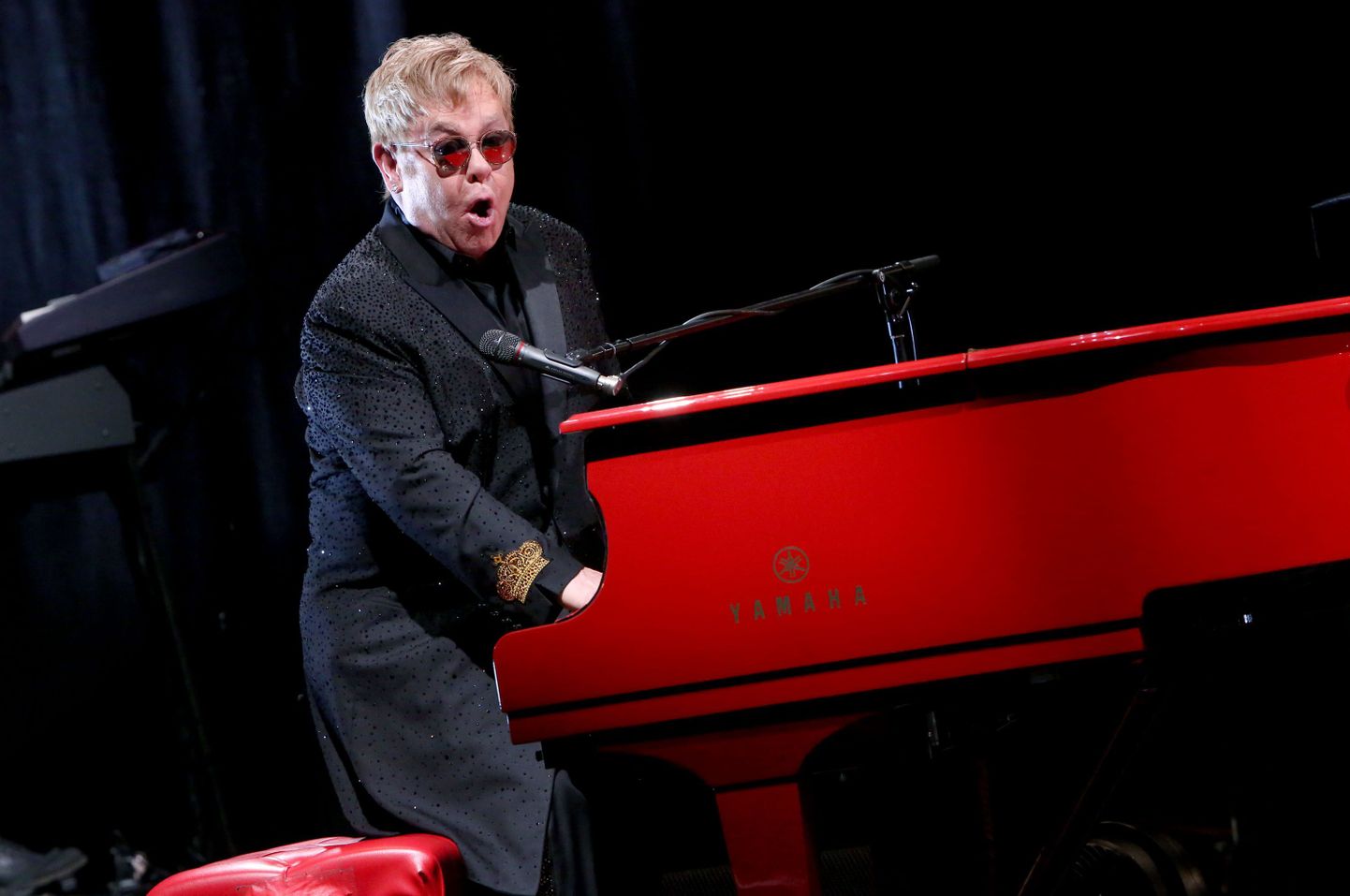 Sir Elton John kontserdi andmas