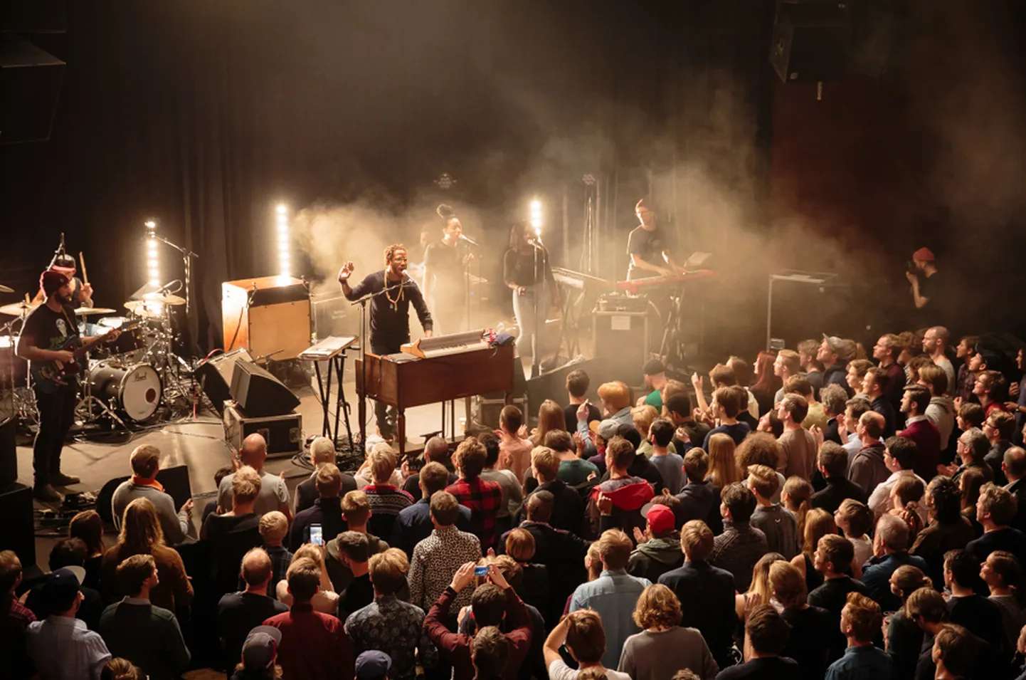 Brooklynist pärit Cory Henry oli juba kaheaastaselt tuntud kui imelaps.