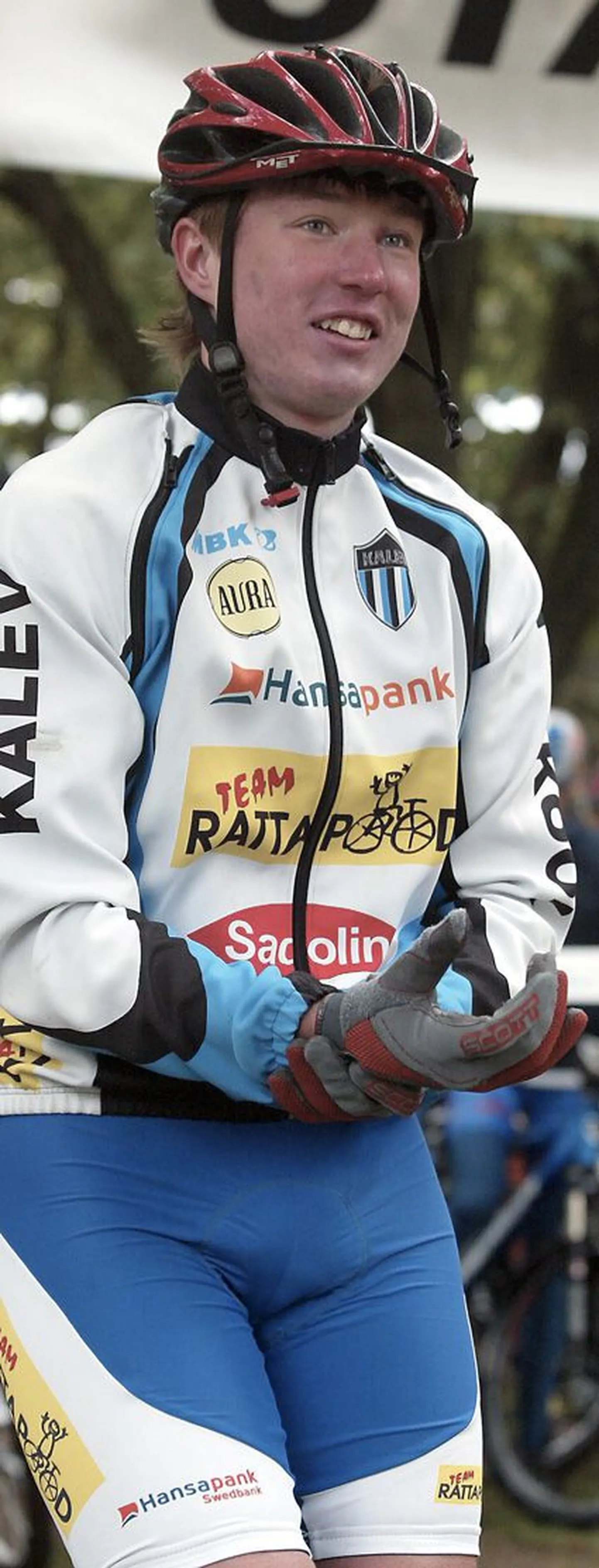 Ivar Vaab viimasel Rakvere rattamaratonil stardi ootel.