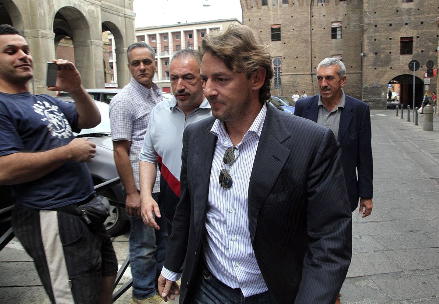 Giuseppe Signori vahistati seoses kihlveoskandaaliga.