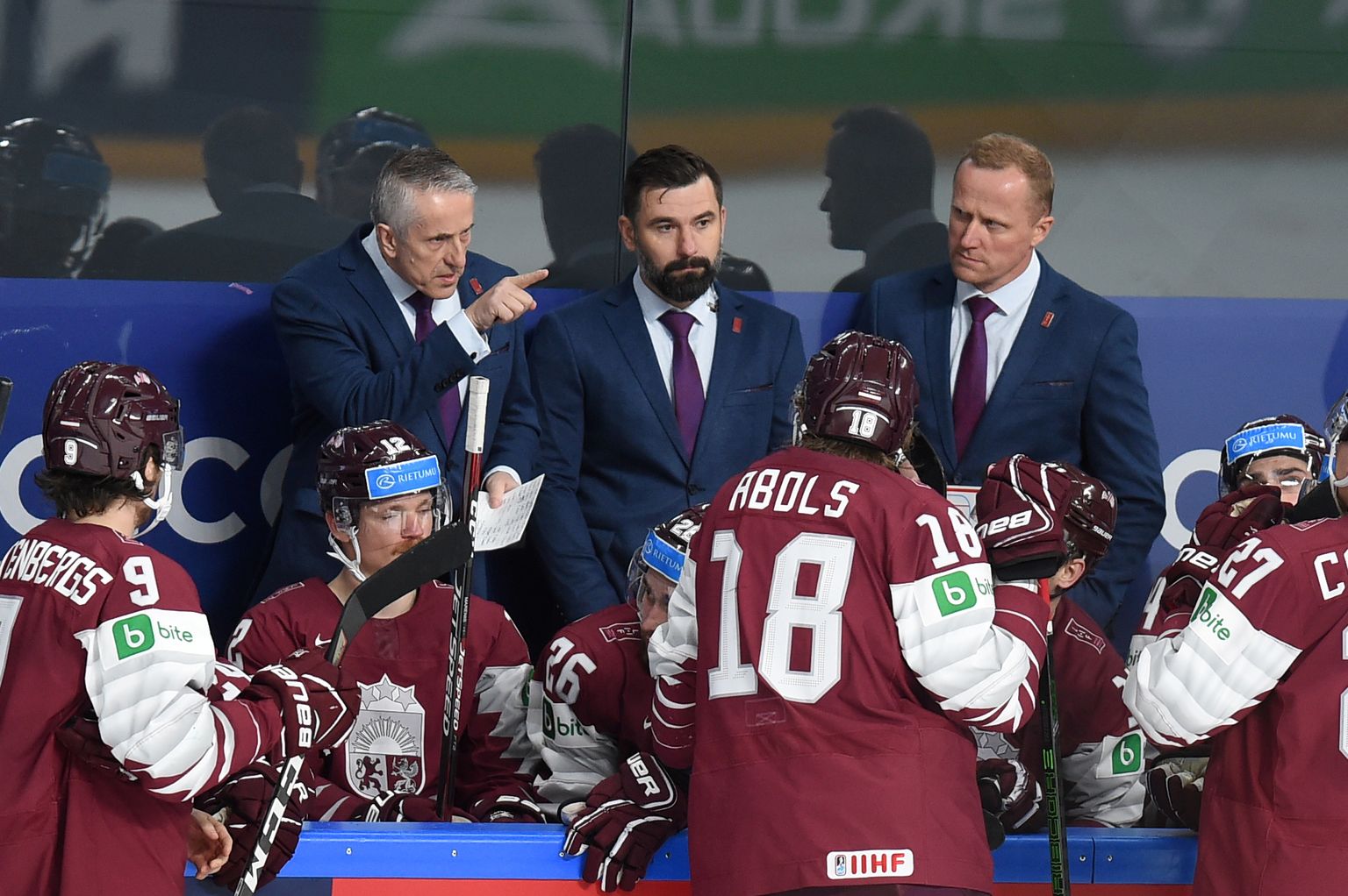 Latvijas hokeja izlases treneri - Bobs Hārtlijs, Edgars Masaļskis un Artis Ābols