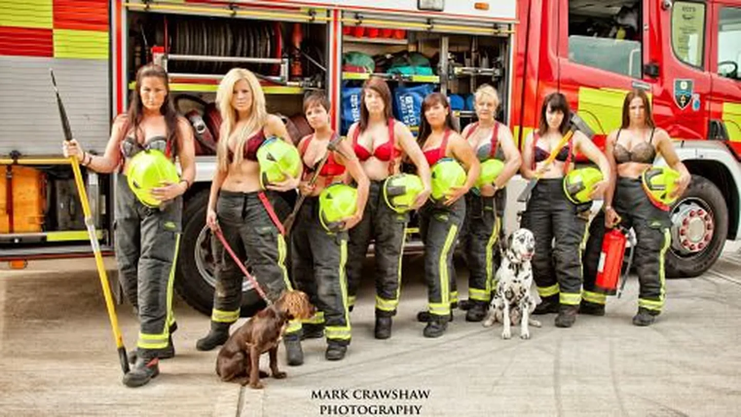 Женщины-пожарники
