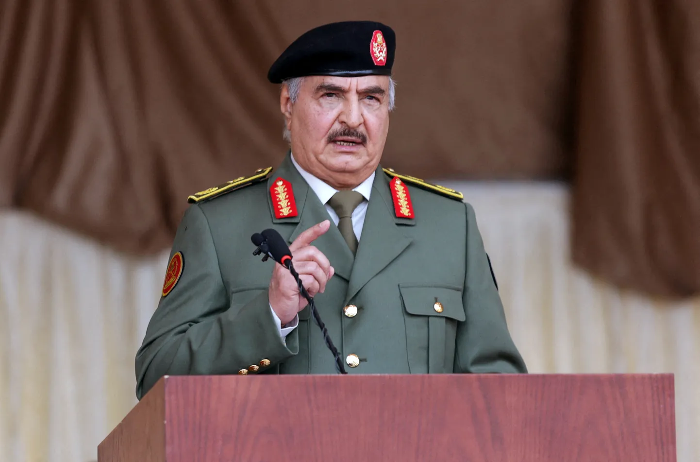 Lībijas kaujinieku komandieris Halifa Haftars