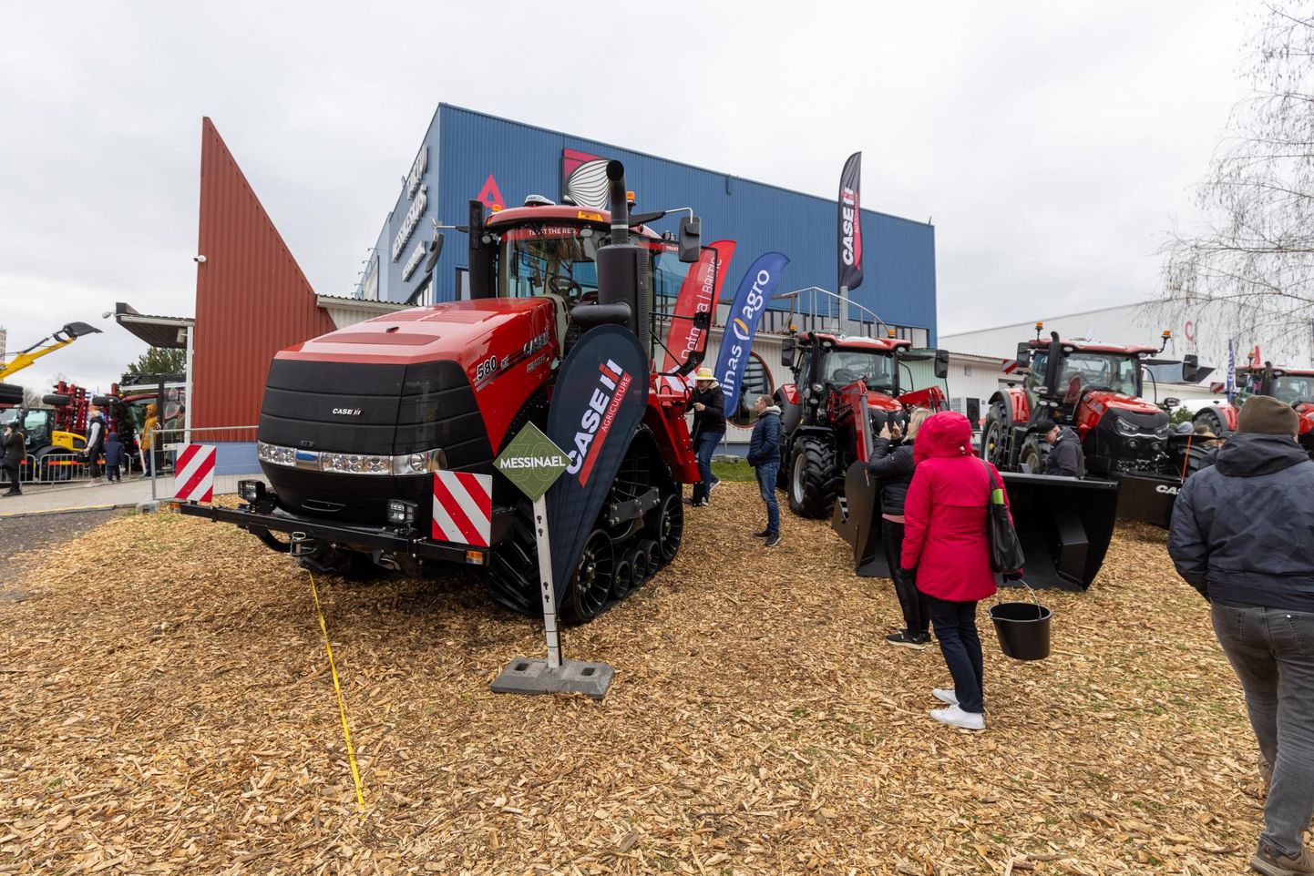 Dotnuvas Balticu tegevjuht Raigo Paabut ütles, et sääraseid pool miljonit eurot maksvaid traktoreid on Eestis alla kümne.