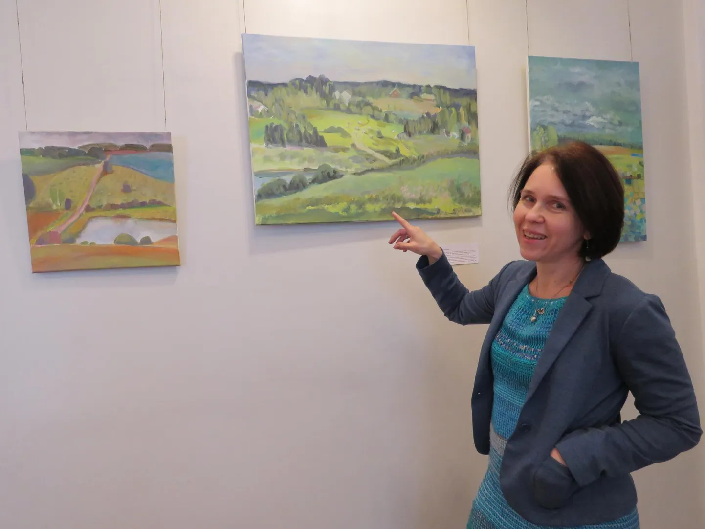 «Seda vaadet olen jahtinud aastaid,» tõdeb kunstnik Ave Kruusmaa, rääkides oma kunstinäitusel «Maa ja vee piiril» Vidrike järve oru vaadetest.