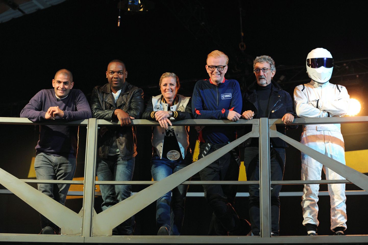 Osa «Top Geari» meeskonnast vasakult paremale: Chris Harris, Rory Reid, Sabine Schmitz, Chris Evans, Eddie Jordan ja The Stig