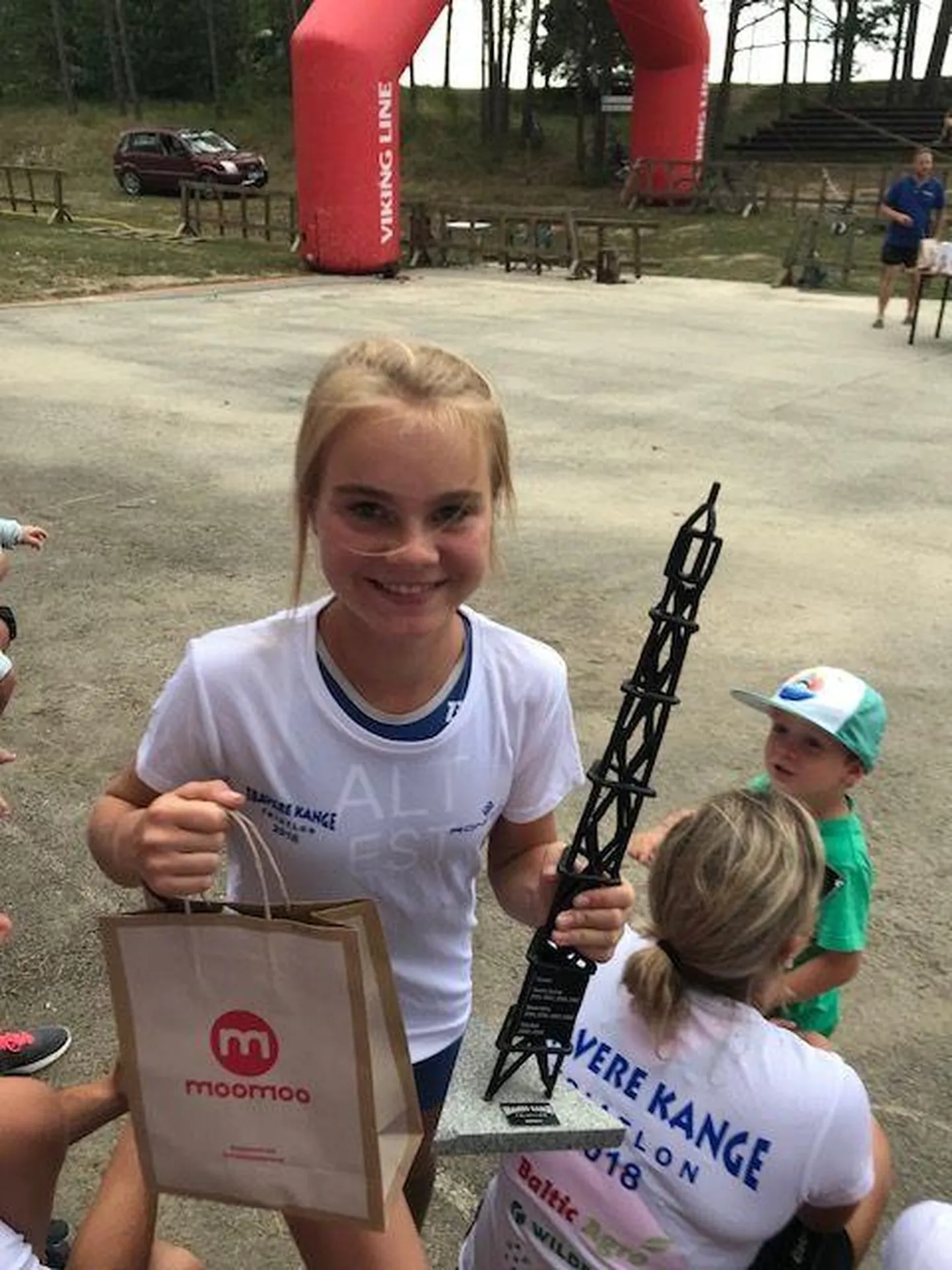 Maria Liis Alt (Väike-Maarja) võitis tüdrukute U14 vanuseklassi 1000 meetri jooksu.