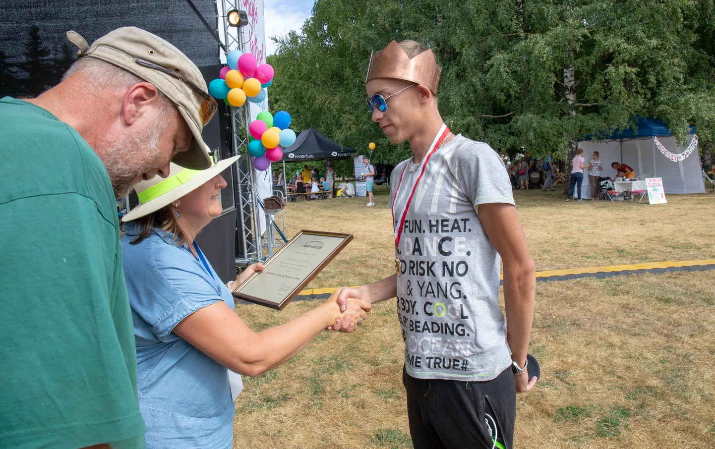 Emajõe festivalil kuulutati välja "«Emajõe Latikakuningas 2018». Tiitliga pärjati Renaldo Kibildas.