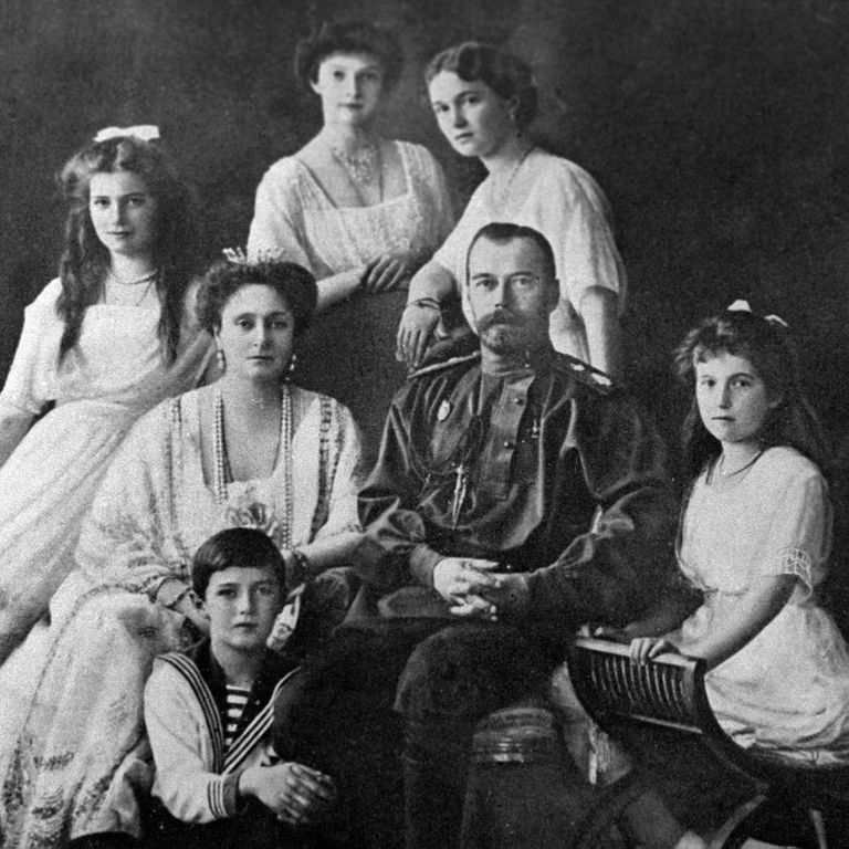 Nikolai II koos perekonnaga 1914