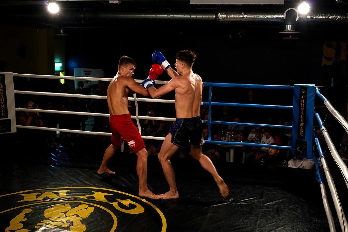 Ott Remmer (vasakul) alistas mullu Tartus võitlus­spordi­üritusel Underground Fight Night ühe Leedu parima taipoksija Martynas Jasiūnase.