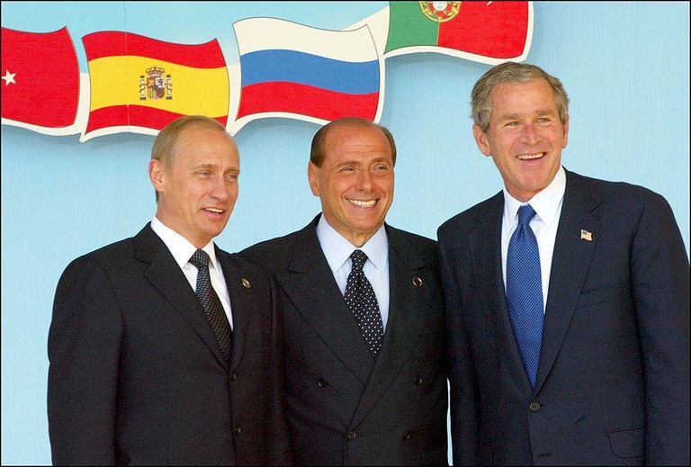Путин, Берлускони и Буш.