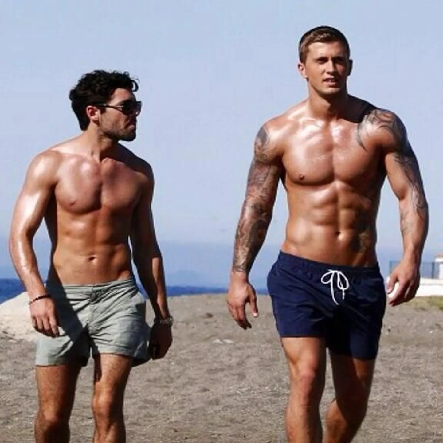 Briti reality-täht Dan Osborne (paremal) ja Tom Pearce
