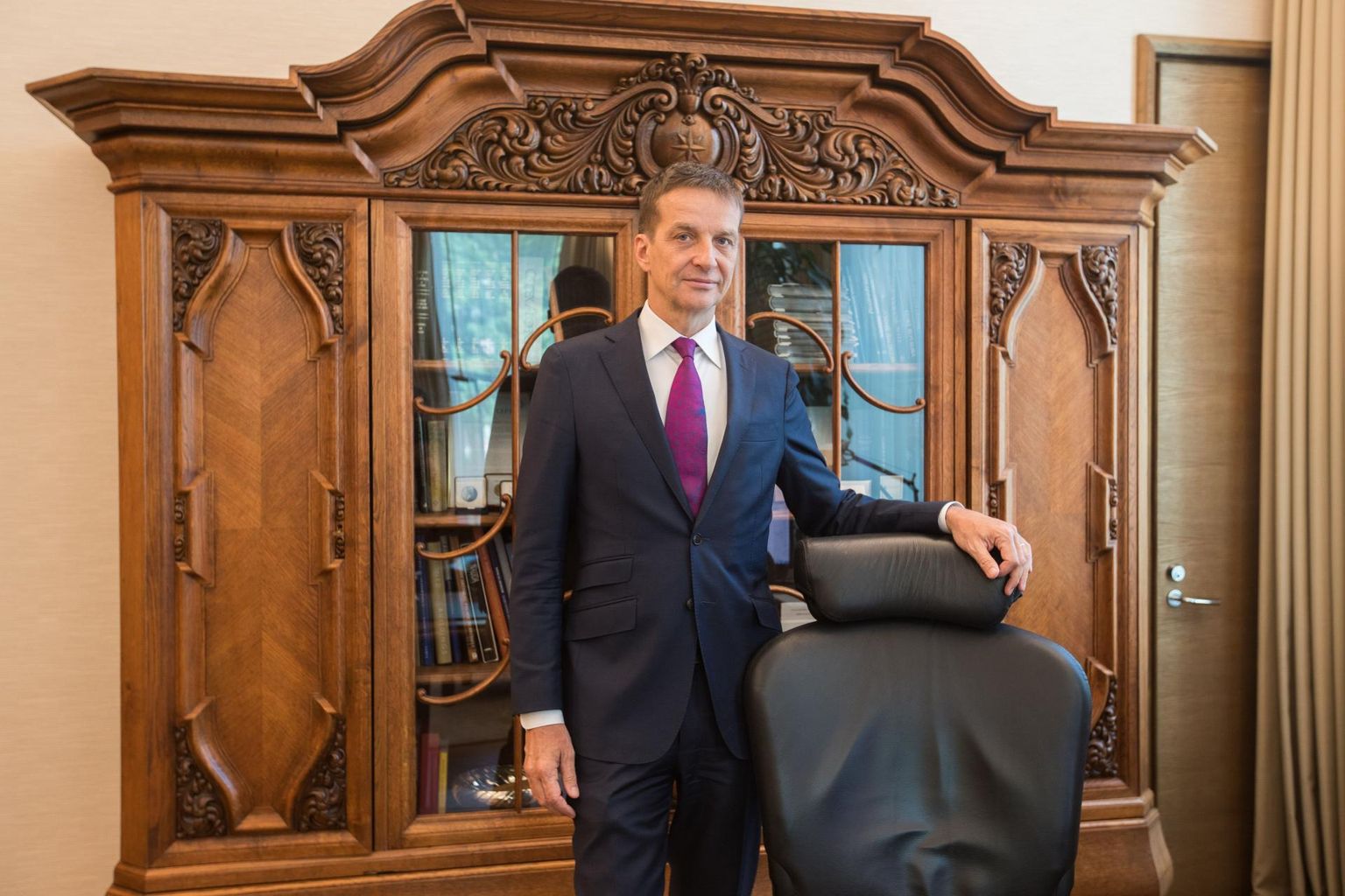Eesti Panga presidendi Ardo Hanssoni tool jääb tänavu juunis tühjaks, sestap otsitakse talle järeltulijat.