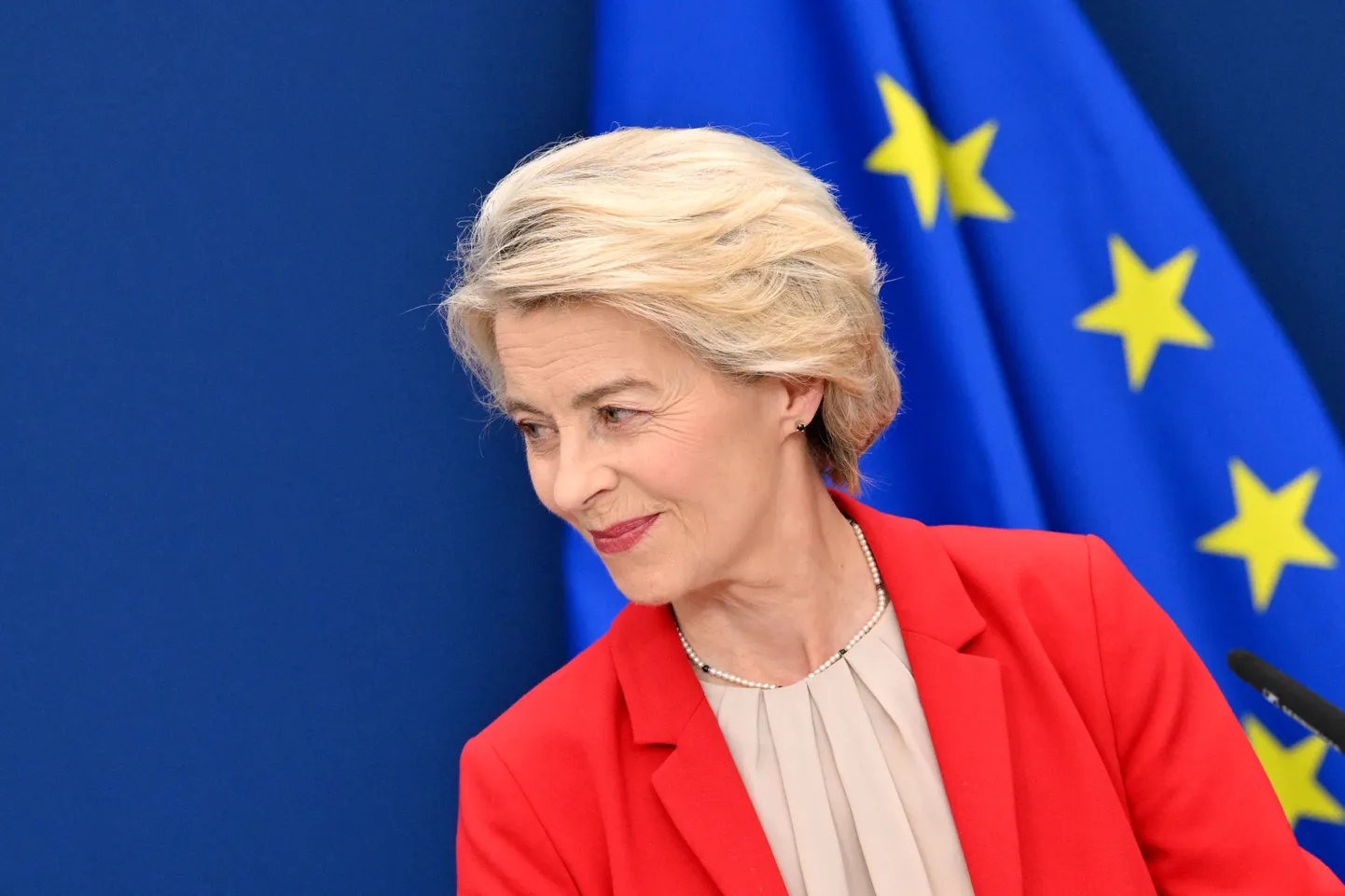 Euroopa Komisjoni president Ursula Von der Leyen andmas 10. juunil 2025 Brüsselis pressikonverentsi 18. sanktsioonipaketi asjus Venemaale.