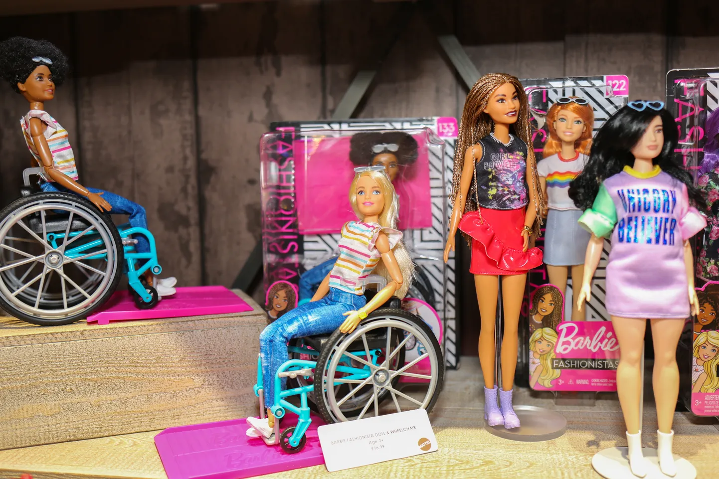 Barbie-nukud.