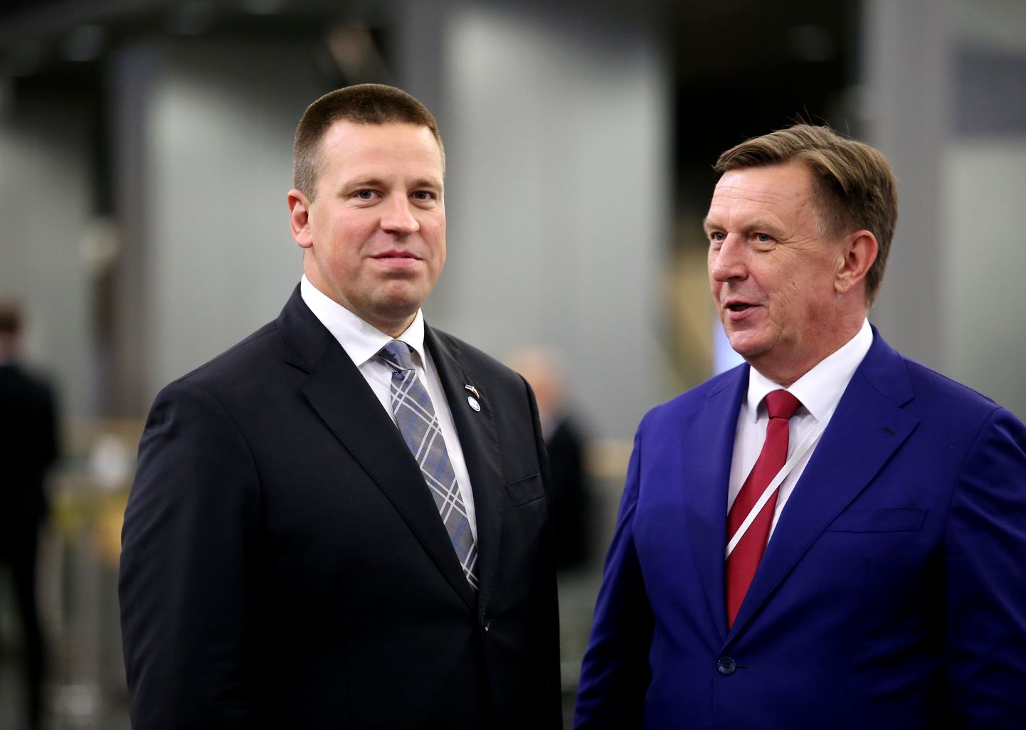 Ministru prezidents Māris Kučinskis (no labās) un Igaunijas premjerministrs Jiri Ratass 