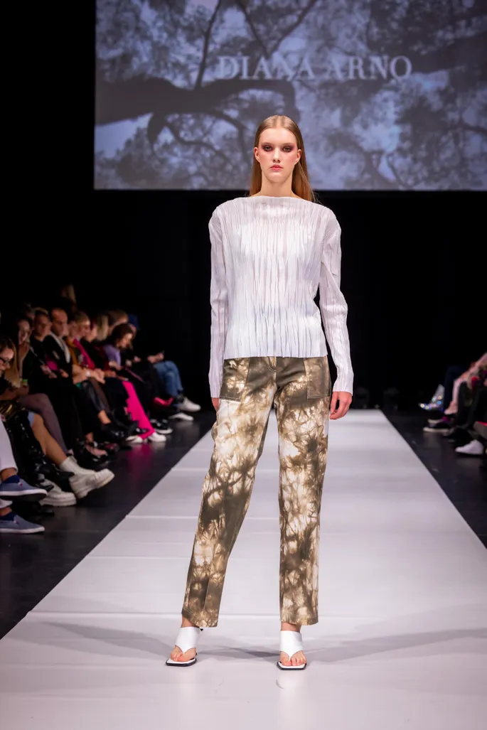 Ular josuslik paytida yozishadi