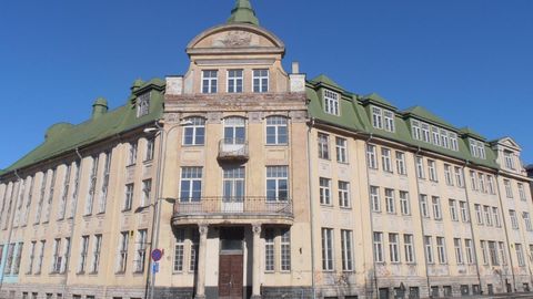 FOTOD ⟩ 100 aastat hiljem: kuidas legendaarsest Meremeeste Klubist Tallinna südalinnas sai tondiloss